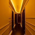 Viv Hotel 4*