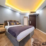 Hotel Viv 4*