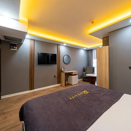 Viv Otel
