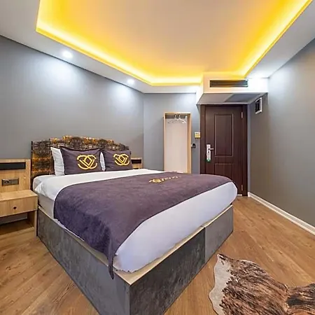 Viv Hotel 4*